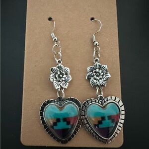 NEW Southwestern Heart Earrings 🖤